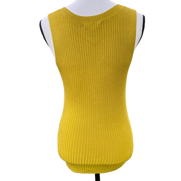 New York & Co sleeveless scoop neck sweater - Picture 3 of 4